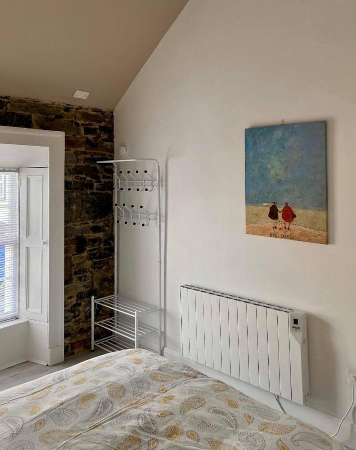 Room 1 Camp Street B&B อูคเทอราร์ด ภายนอก รูปภาพ
